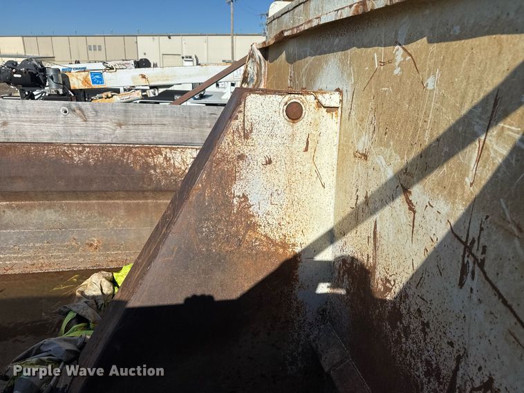 image for item EG7958 2011 International 7400 dump truck