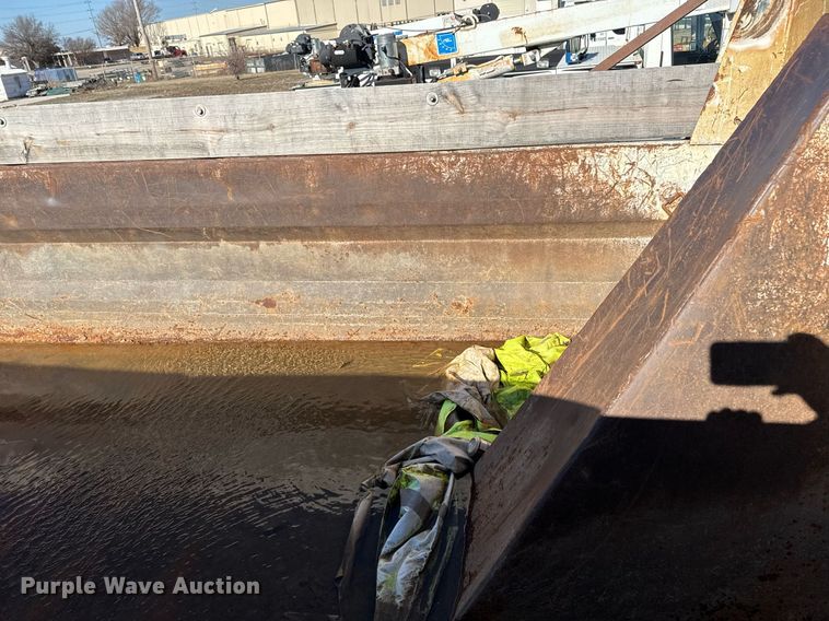 image for item EG7958 2011 International 7400 dump truck