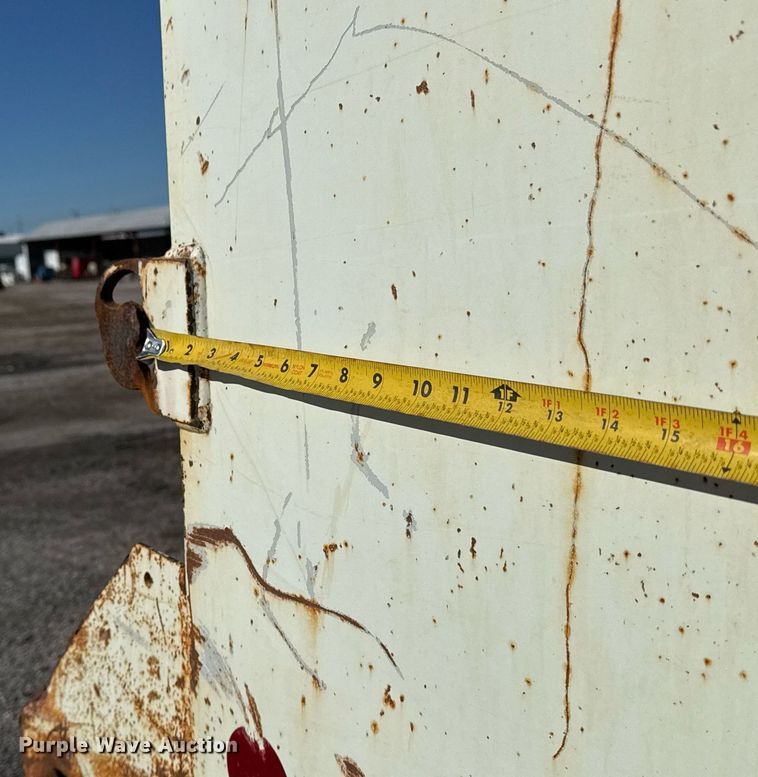 image for item EG7958 2011 International 7400 dump truck