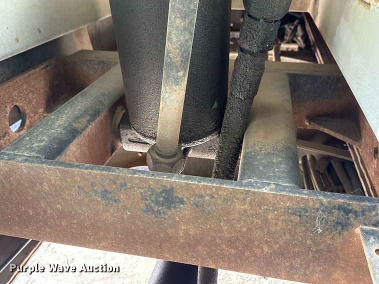 image for item EG7958 2011 International 7400 dump truck