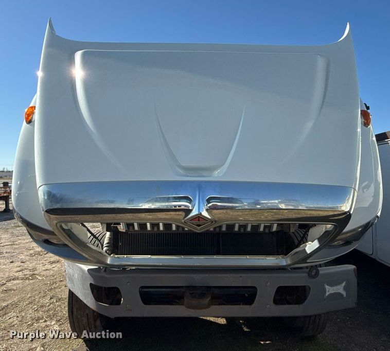 image for item EG7958 2011 International 7400 dump truck