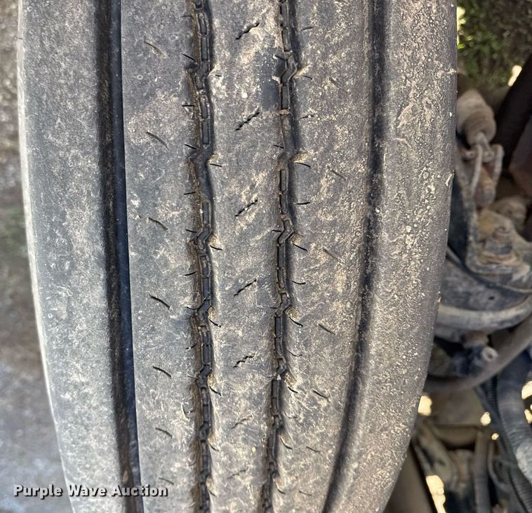 image for item EG7958 2011 International 7400 dump truck