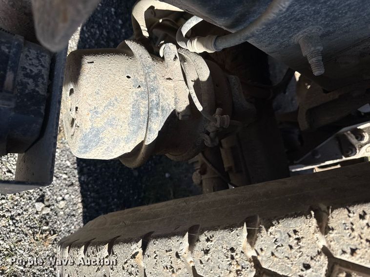 image for item EG7958 2011 International 7400 dump truck