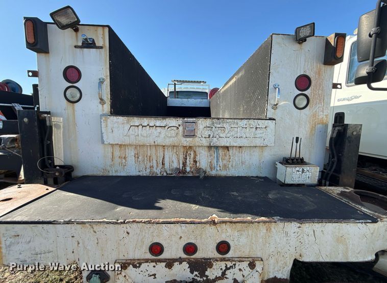 image for item EG7959 2008 International 4400 utility / service truck