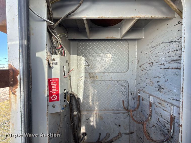 image for item EG7959 2008 International 4400 utility / service truck