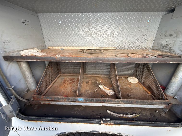 image for item EG7959 2008 International 4400 utility / service truck