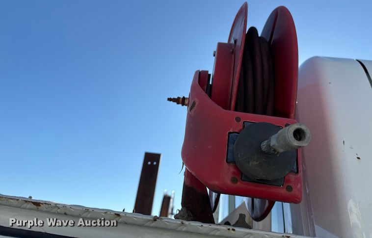 image for item EG7959 2008 International 4400 utility / service truck