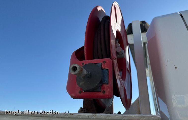 image for item EG7959 2008 International 4400 utility / service truck