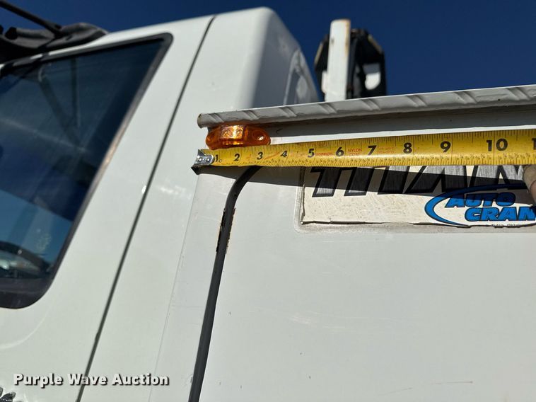 image for item EG7959 2008 International 4400 utility / service truck