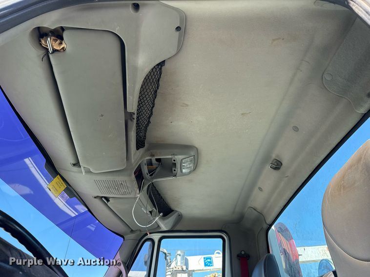 image for item EG7959 2008 International 4400 utility / service truck