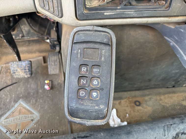 image for item EG7959 2008 International 4400 utility / service truck