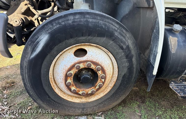 image for item EG7959 2008 International 4400 utility / service truck