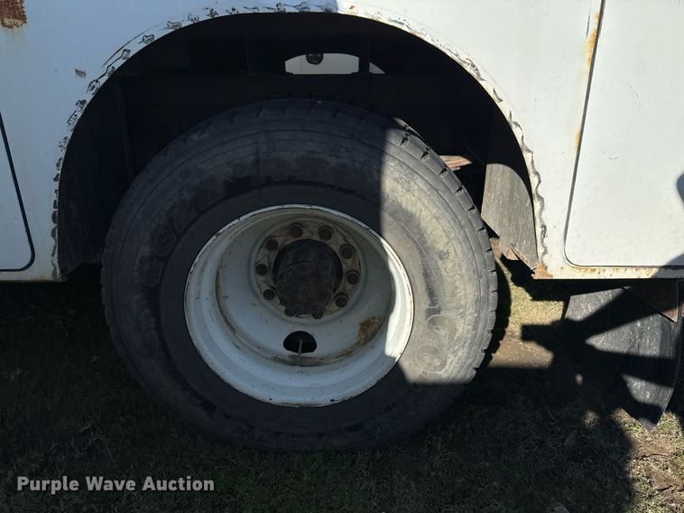 image for item EG7959 2008 International 4400 utility / service truck