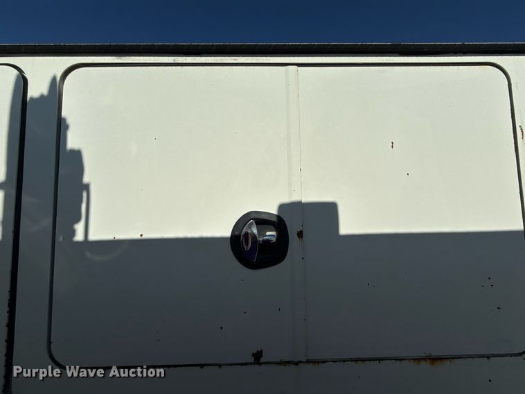 image for item EG7960 2009 International 4400 utility / service truck