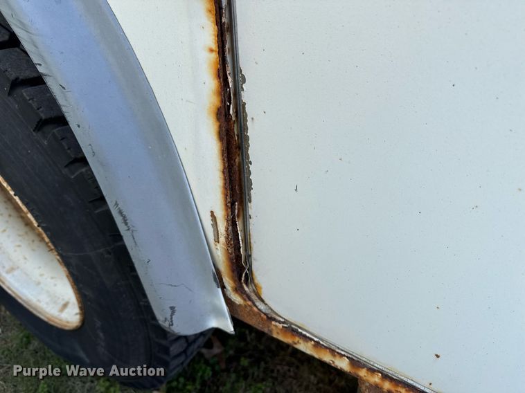 image for item EG7960 2009 International 4400 utility / service truck