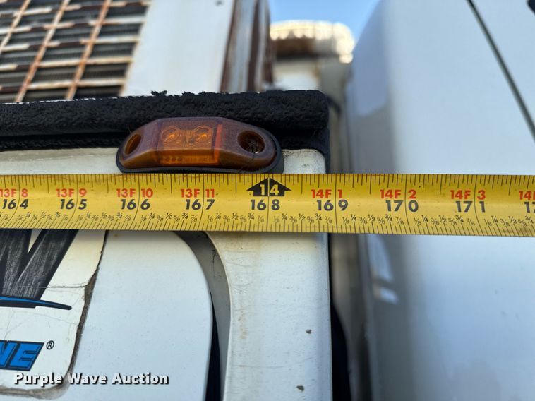 image for item EG7960 2009 International 4400 utility / service truck