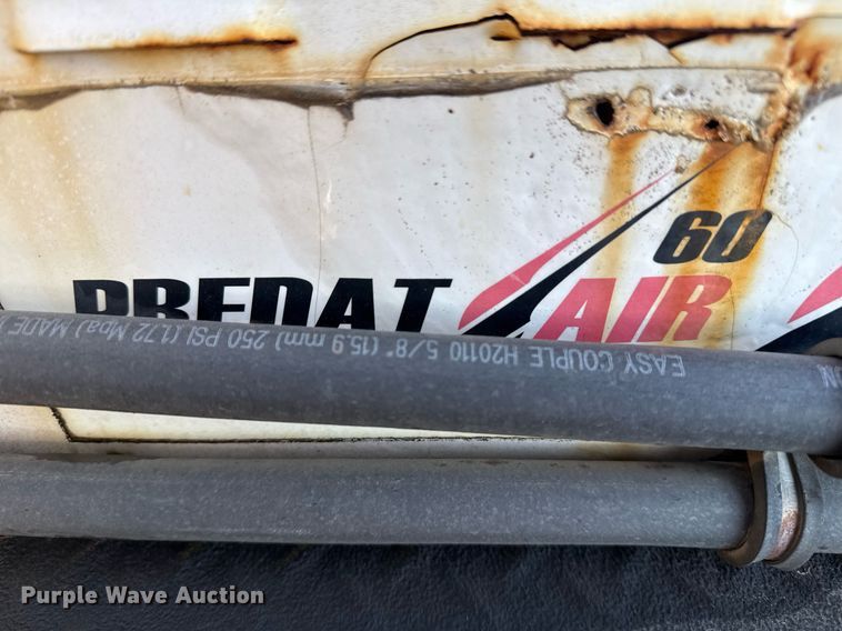 image for item EG7960 2009 International 4400 utility / service truck