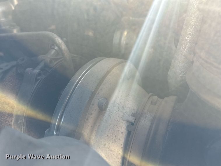 image for item EG7960 2009 International 4400 utility / service truck