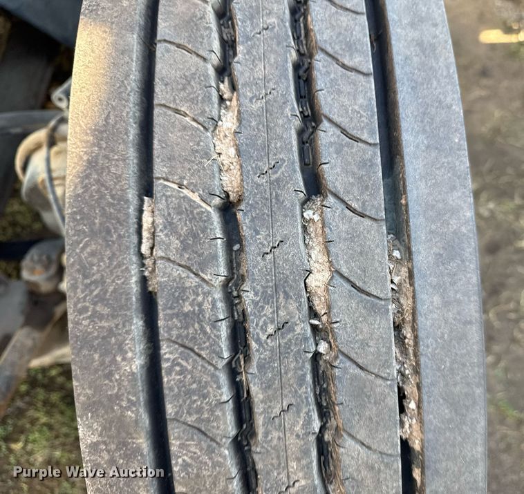 image for item EG7960 2009 International 4400 utility / service truck