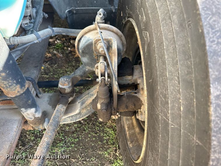 image for item EG7960 2009 International 4400 utility / service truck