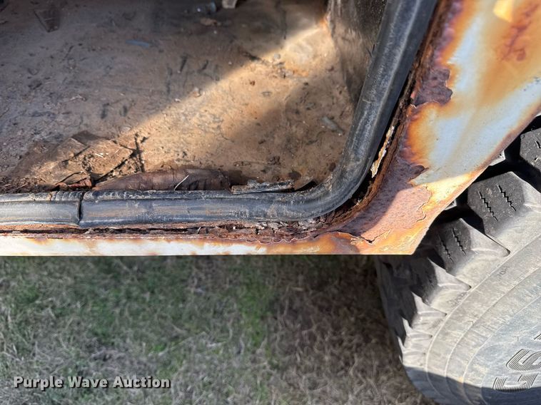 image for item EG7961 2009 International 4400 utility / service truck