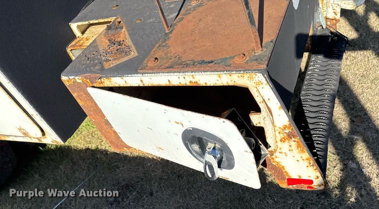 image for item EG7961 2009 International 4400 utility / service truck