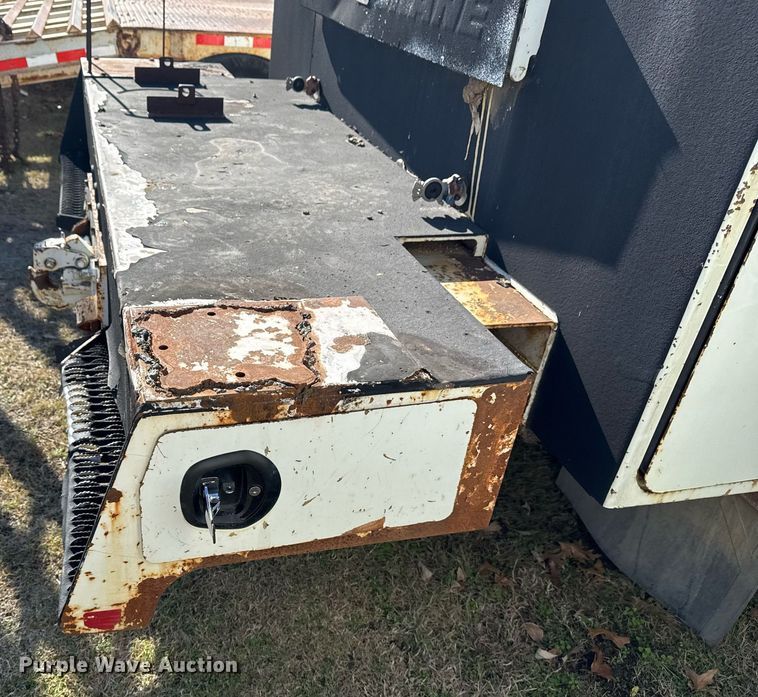 image for item EG7961 2009 International 4400 utility / service truck