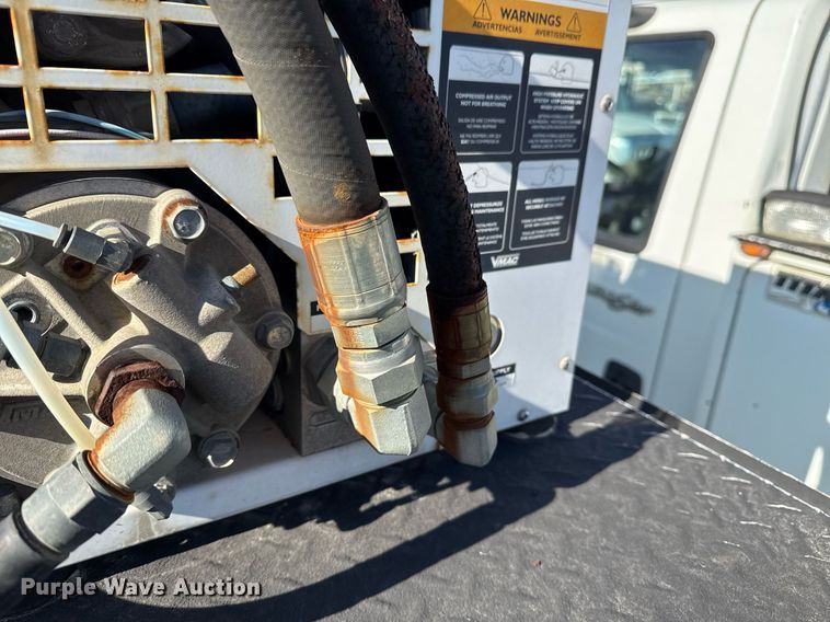 image for item EG7961 2009 International 4400 utility / service truck