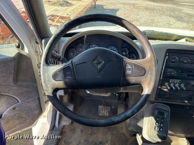 image for item EG7961 2009 International 4400 utility / service truck