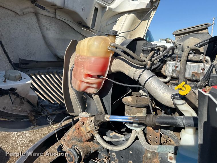 image for item EG7961 2009 International 4400 utility / service truck