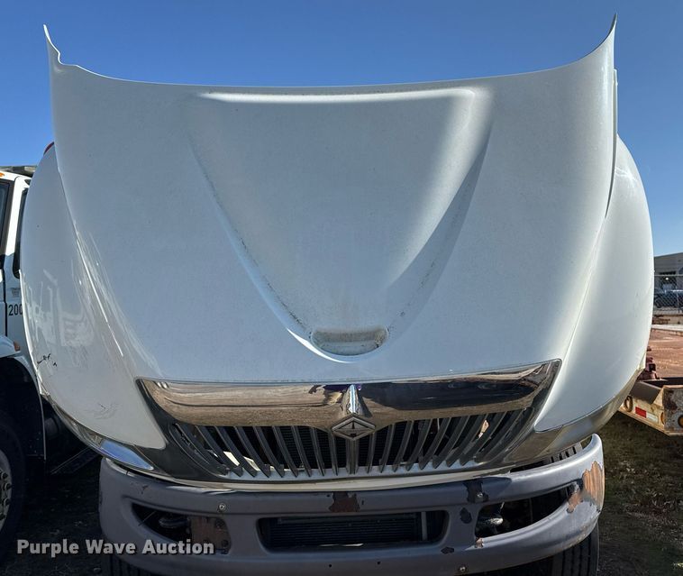 image for item EG7961 2009 International 4400 utility / service truck