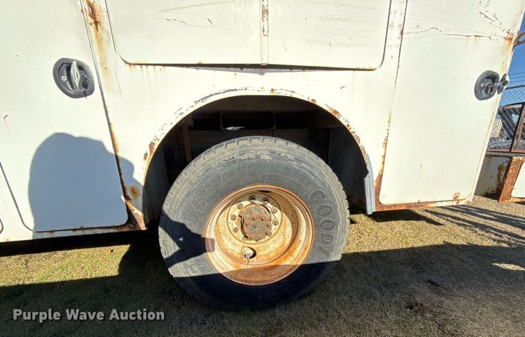 image for item EG7961 2009 International 4400 utility / service truck