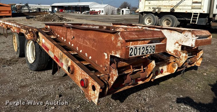 image for item EG7962 2012 Belshe BDT25 equipment trailer