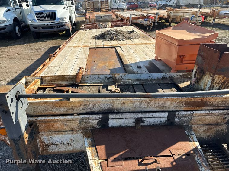 image for item EG7962 2012 Belshe BDT25 equipment trailer