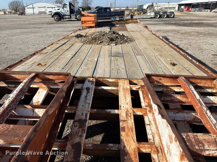 image for item EG7962 2012 Belshe BDT25 equipment trailer