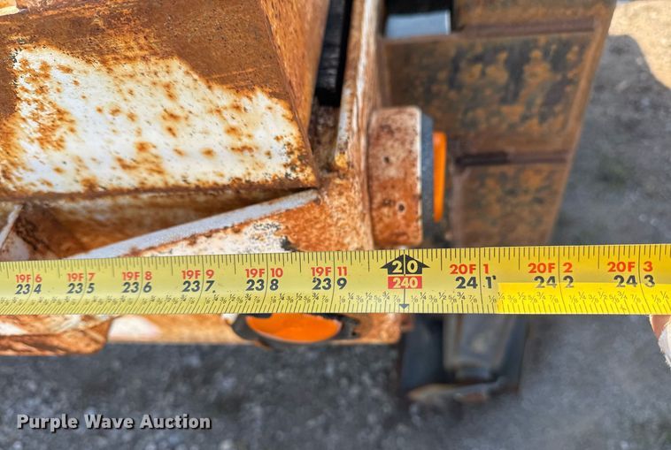 image for item EG7962 2012 Belshe BDT25 equipment trailer