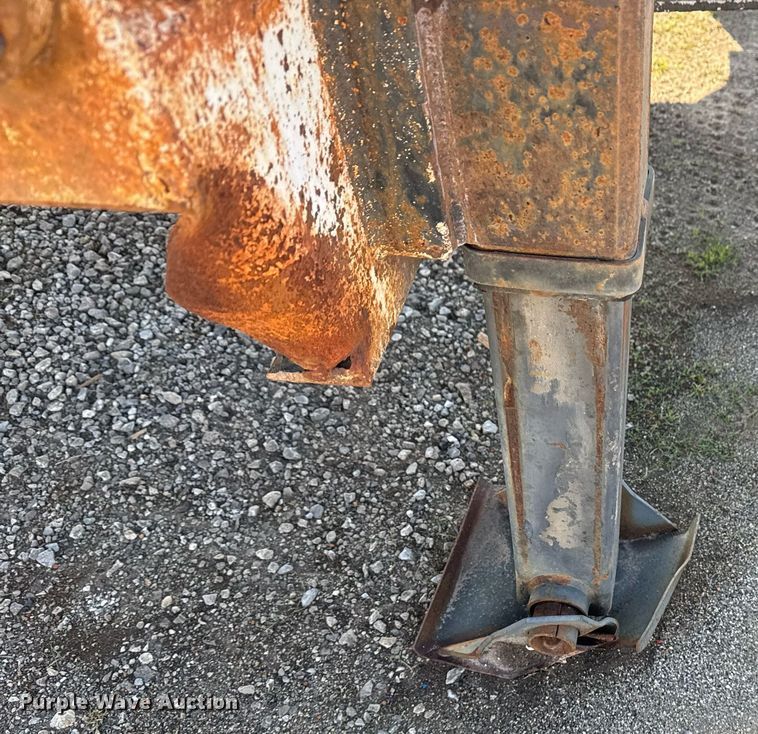 image for item EG7962 2012 Belshe BDT25 equipment trailer