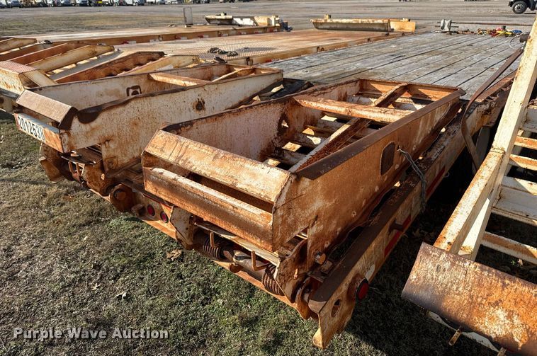 image for item EG7964 2012 Belshe BDT25 equipment trailer