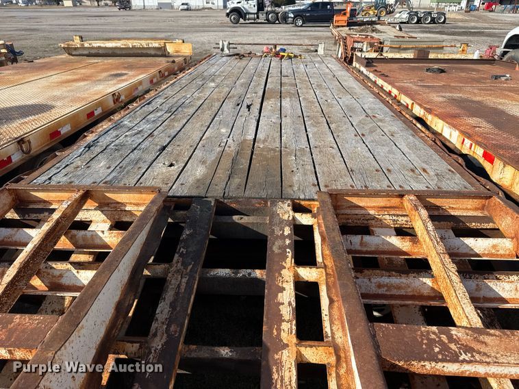 image for item EG7964 2012 Belshe BDT25 equipment trailer