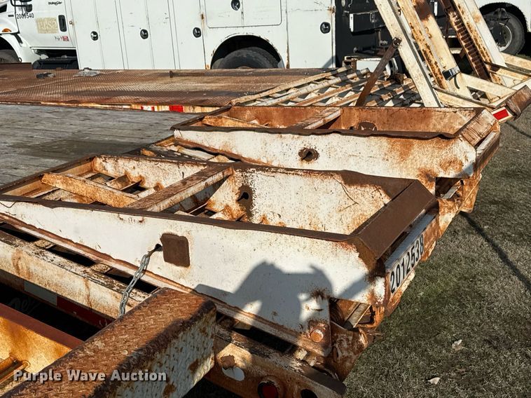 image for item EG7964 2012 Belshe BDT25 equipment trailer