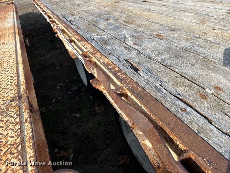 image for item EG7964 2012 Belshe BDT25 equipment trailer