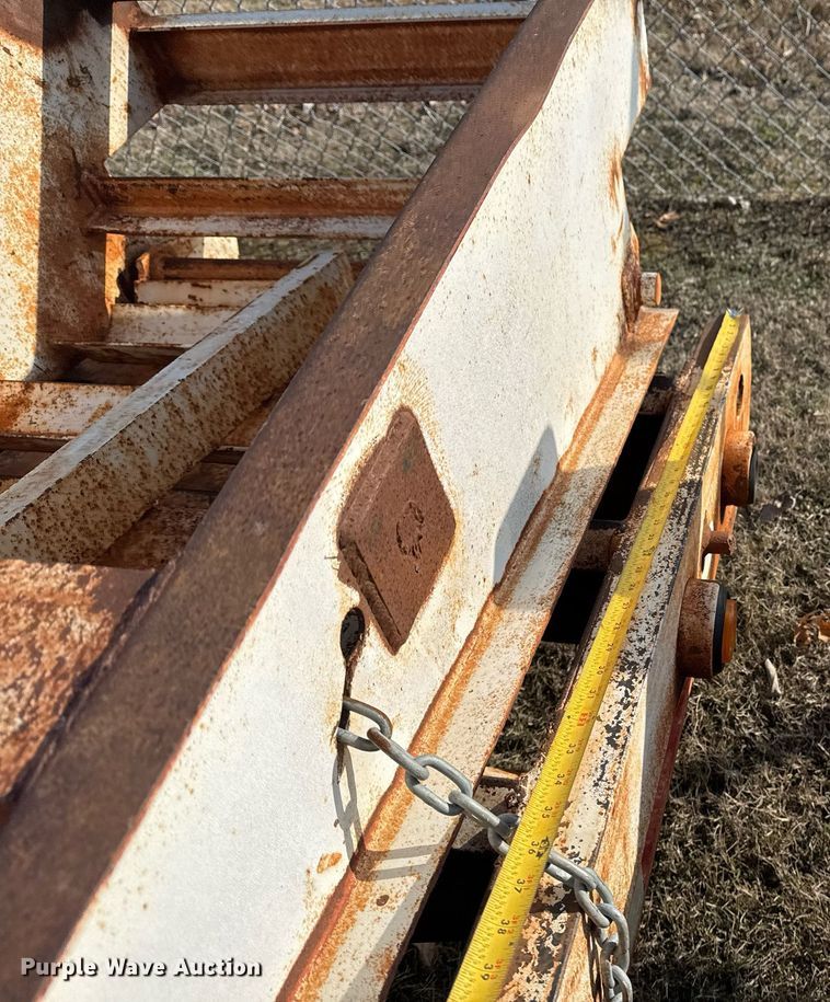 image for item EG7964 2012 Belshe BDT25 equipment trailer