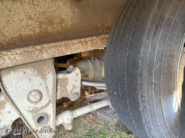 image for item EG7965 2013 Overbilt equipment trailer