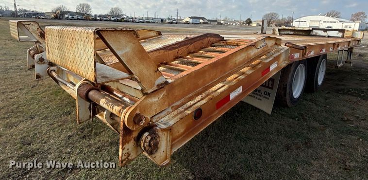 image for item EG7966 2013 Overbilt equipment trailer