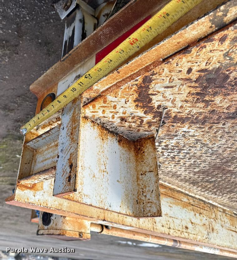 image for item EG7966 2013 Overbilt equipment trailer