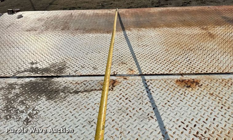 image for item EG7966 2013 Overbilt equipment trailer