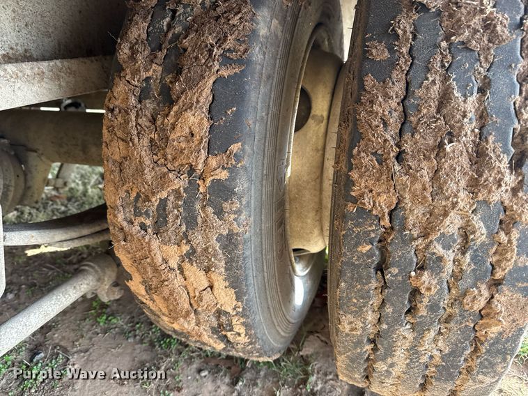 image for item EG7966 2013 Overbilt equipment trailer