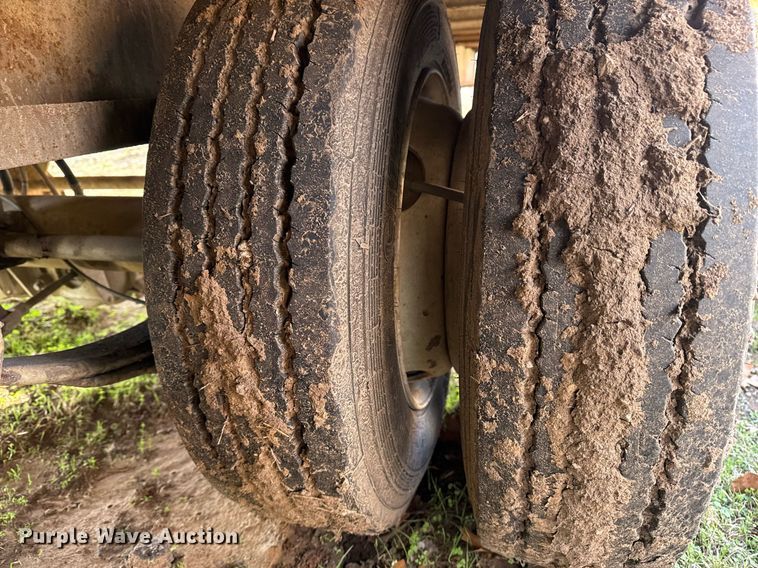 image for item EG7966 2013 Overbilt equipment trailer