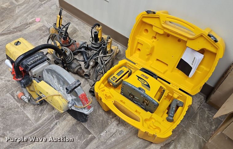 image for item EI8590 Tools