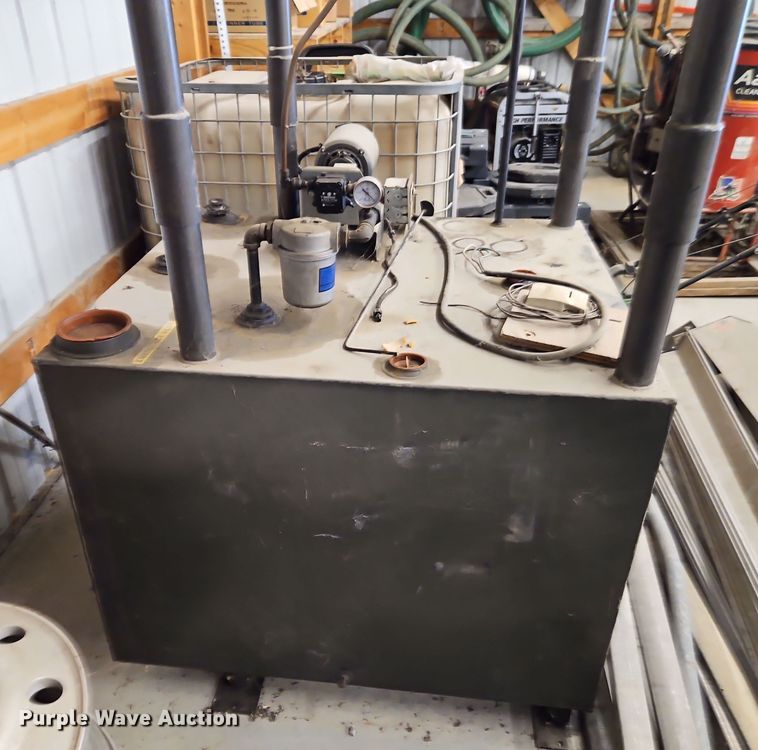 image for item EI8594 Lanair MH25247 waste oil heater